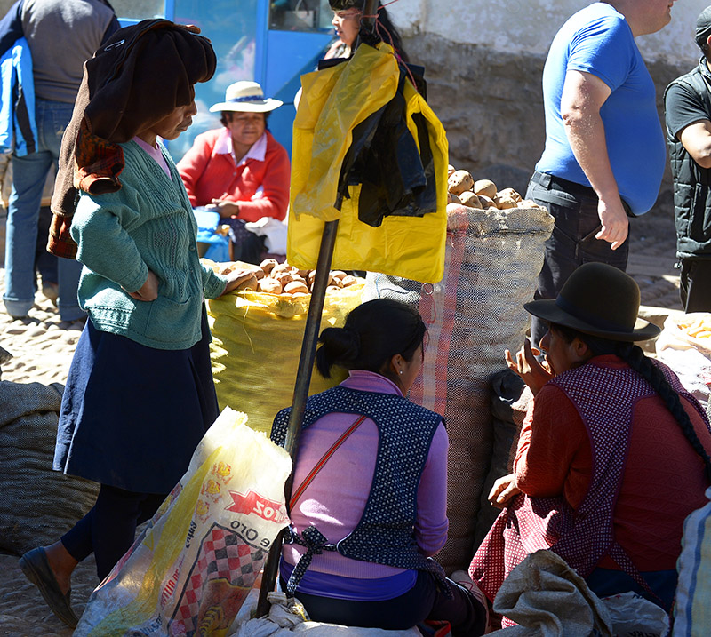 Sunday Pisac market.Peru