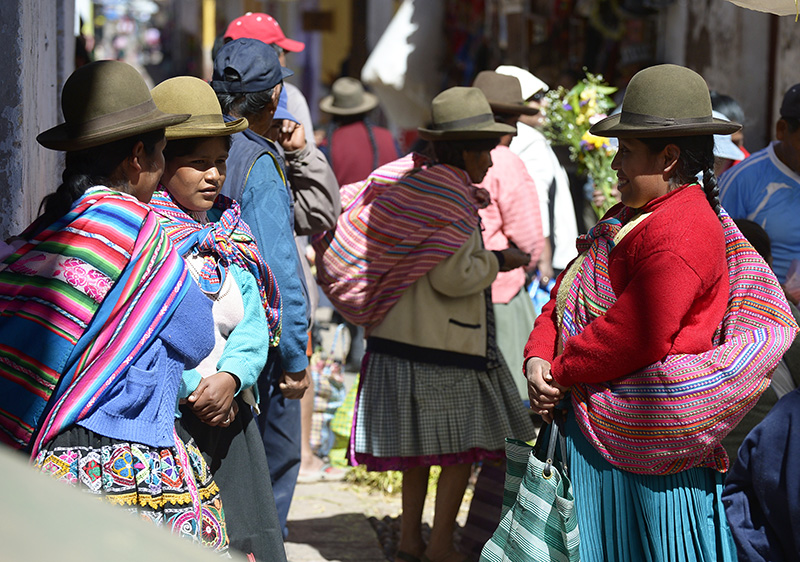 Sunday Pisac market.Peru