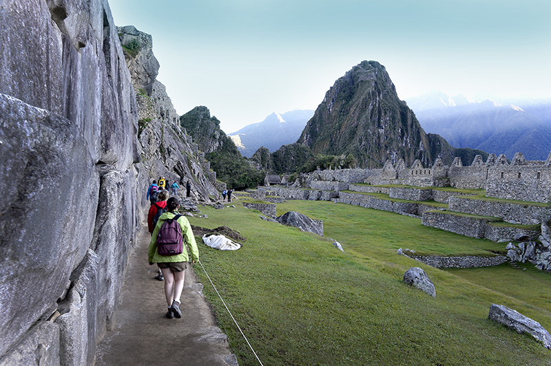 On the way to Huayna Picchu