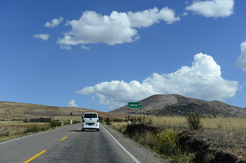 on the way to see salar de Maras