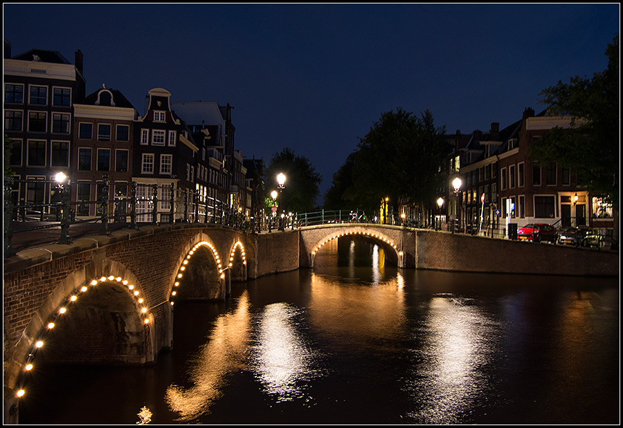 Reguliersgracht and Keizersgracht at Night I