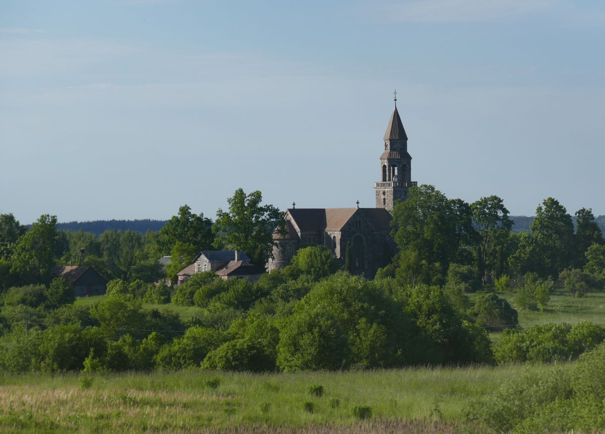Viski Catholic church