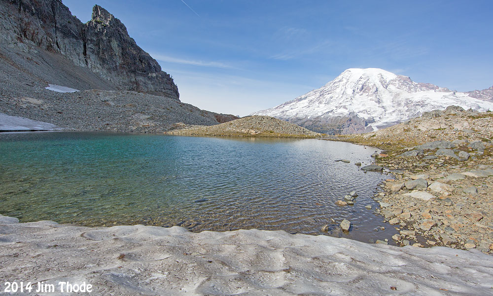 Mt Rainier from Pinnacle Glacier