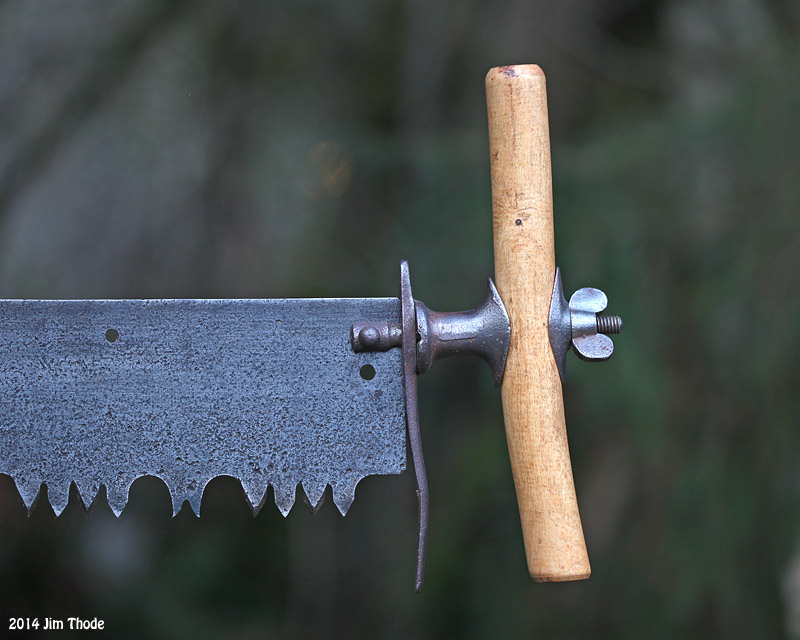 Simular and reversible handle