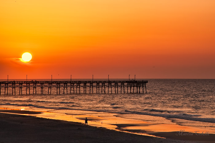 TOPSAIL PIER SUNRISE_1836.jpg