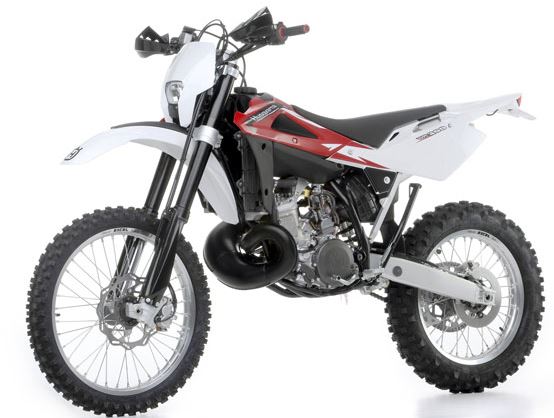 2012 WR300 Husqvarna with 38mm Mikuni TMX