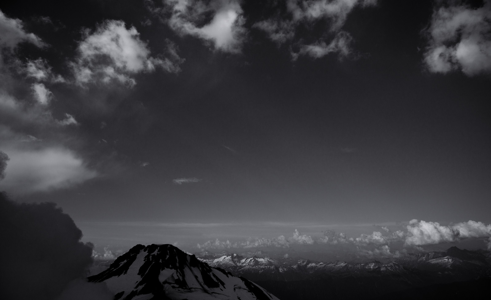 Looking To The Northeast Across Glacier Peaks Summit<br> (GlacierPk_081013-19-1.jpg)
