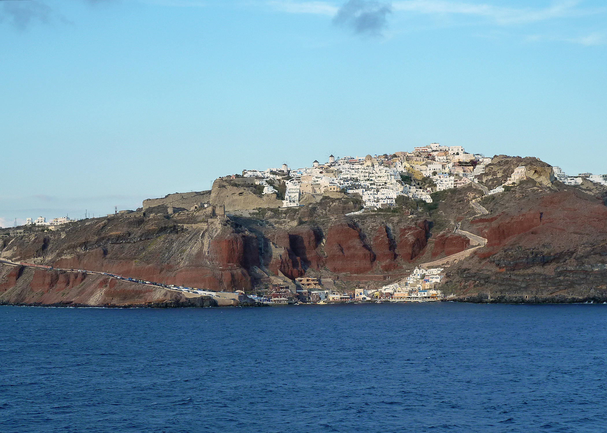 When left, in no time passed Oia. Got good view of road and paths down.