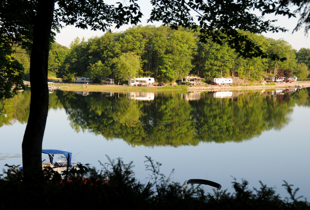 Morning reflections on Silver Lake (from our campsite at Holiday Park)