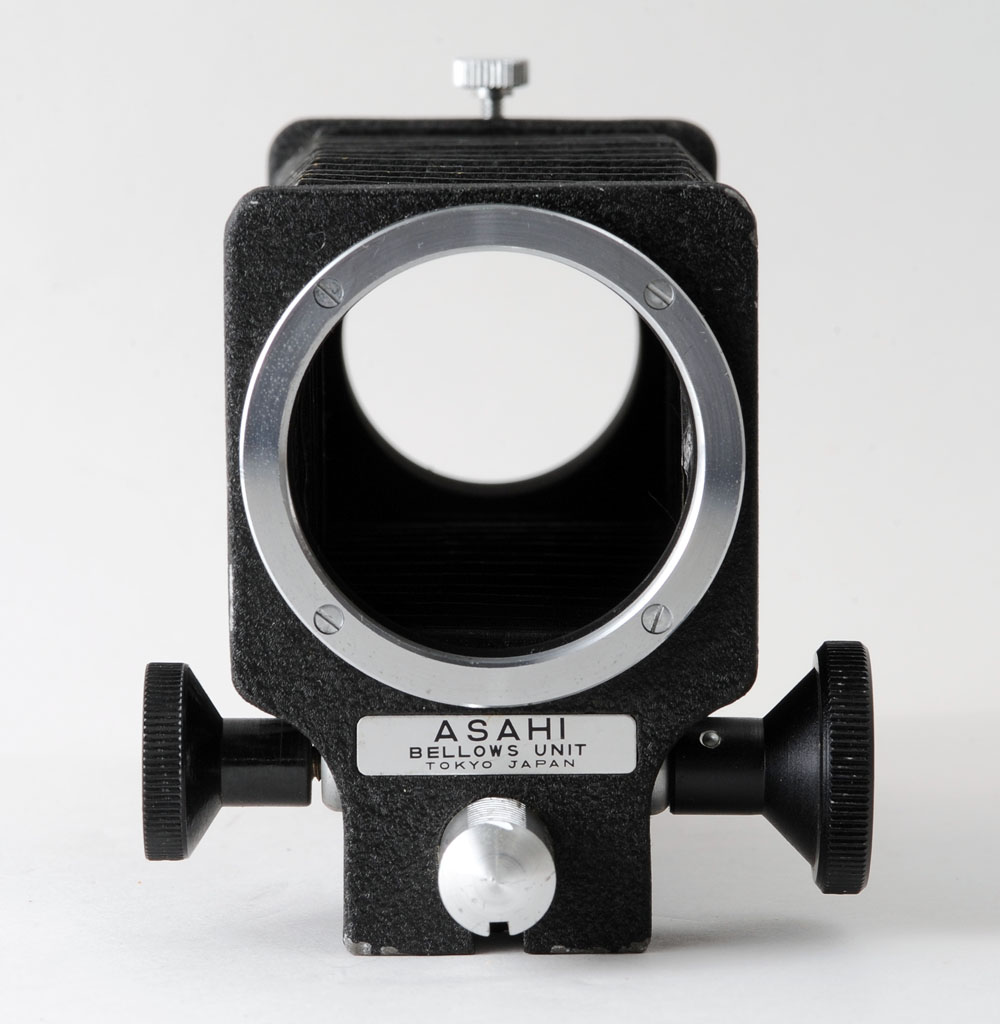 05 Pentax Asahi Bellows Unit M42 Screw Mount.jpg