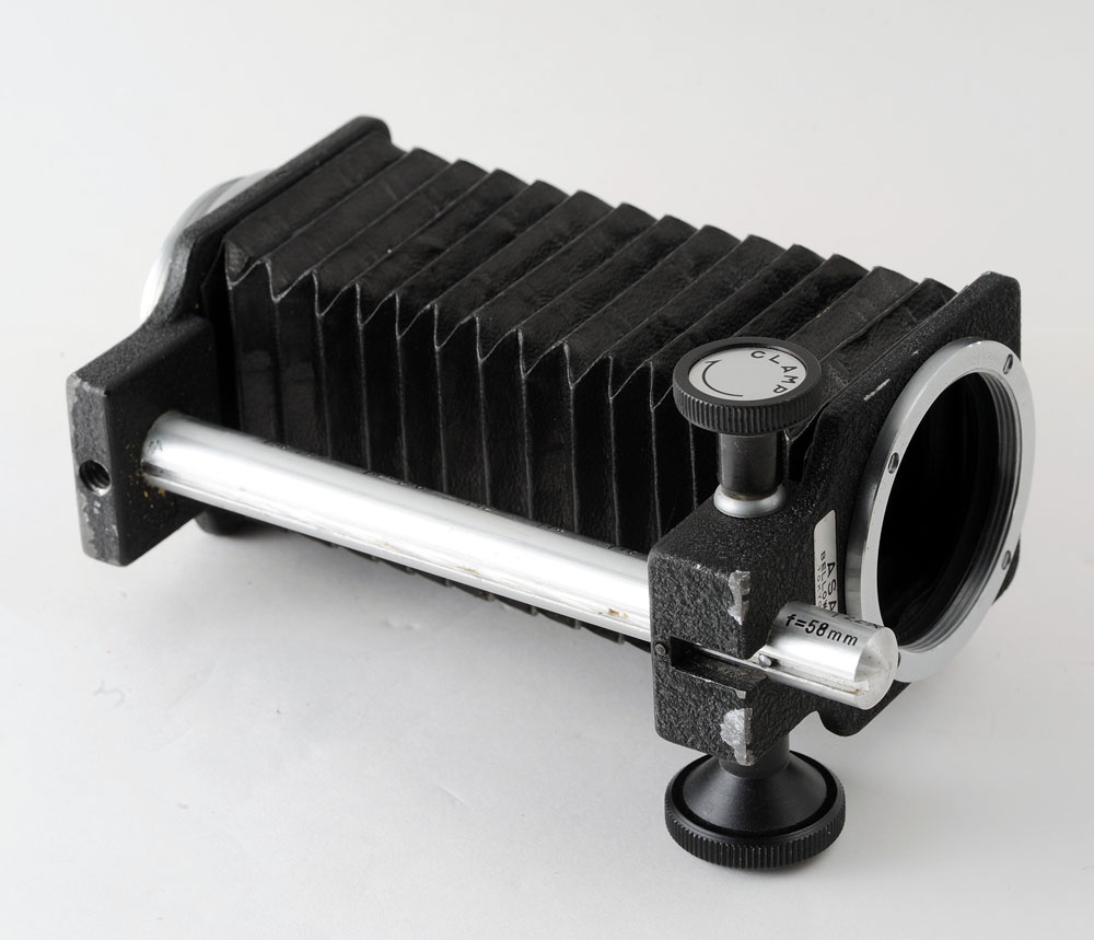 04 Pentax Asahi Bellows Unit M42 Screw Mount.jpg