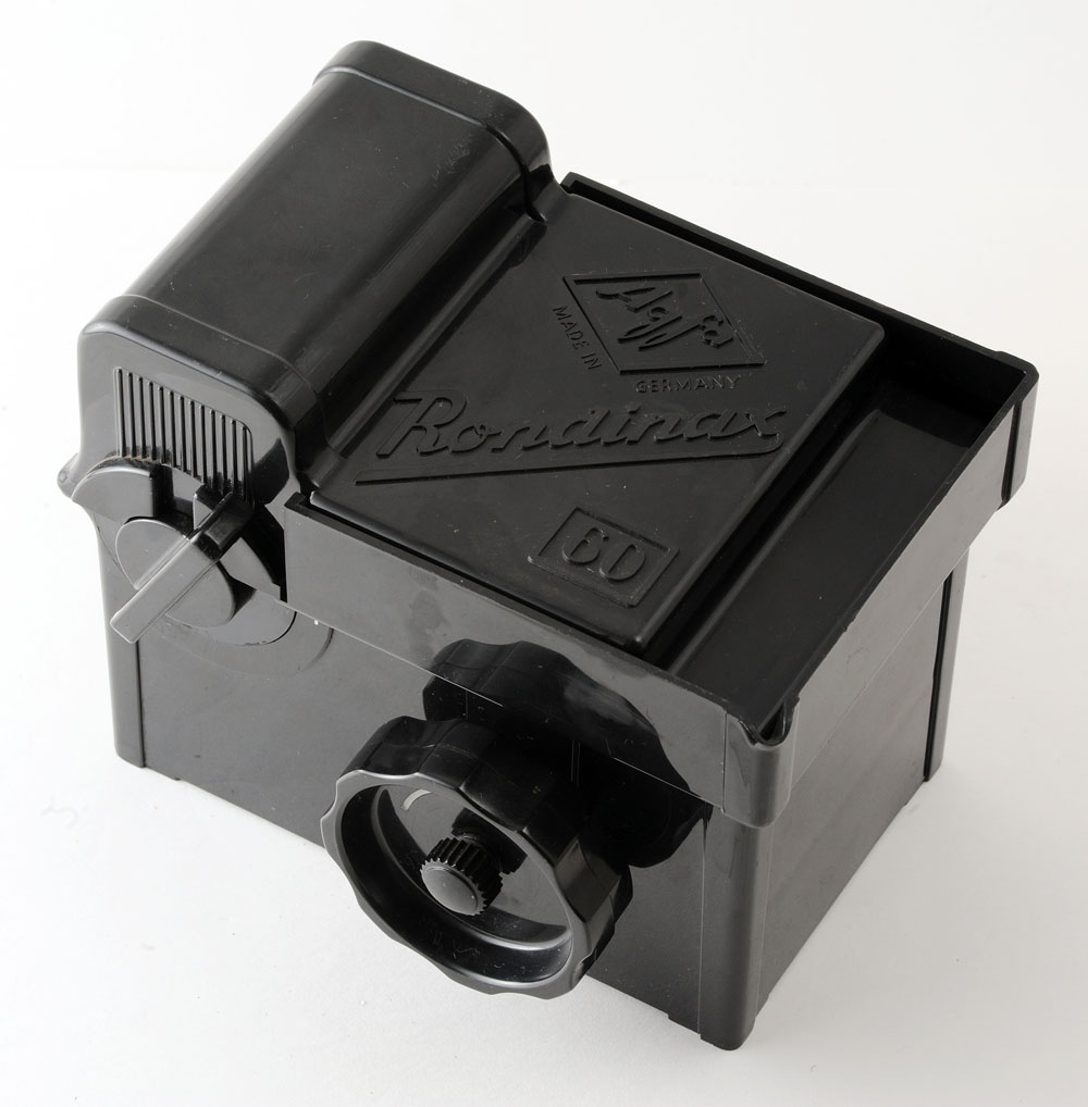07 Agfa Rondinax 60 120 Roll Film Daylight Developing Tank.jpg