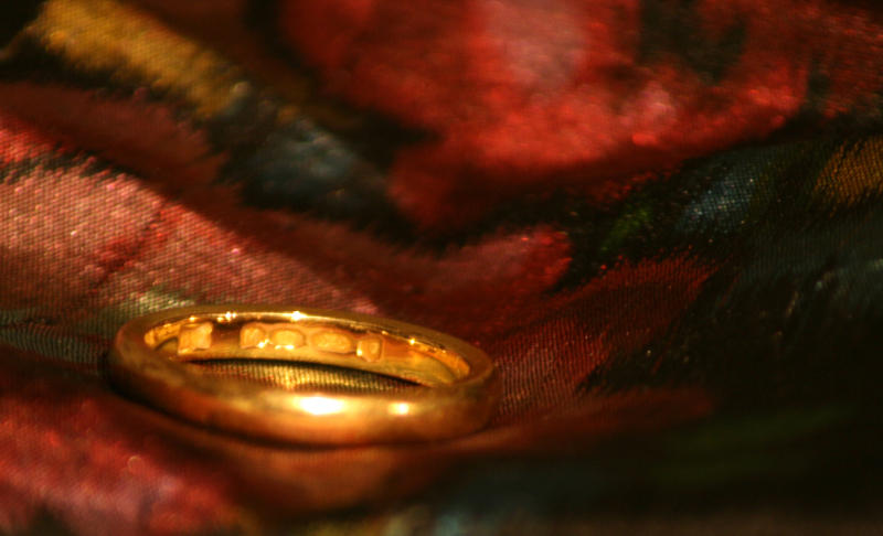 my Mums wedding ring