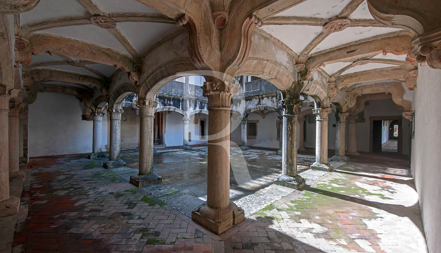 Claustro de Santa Brbara