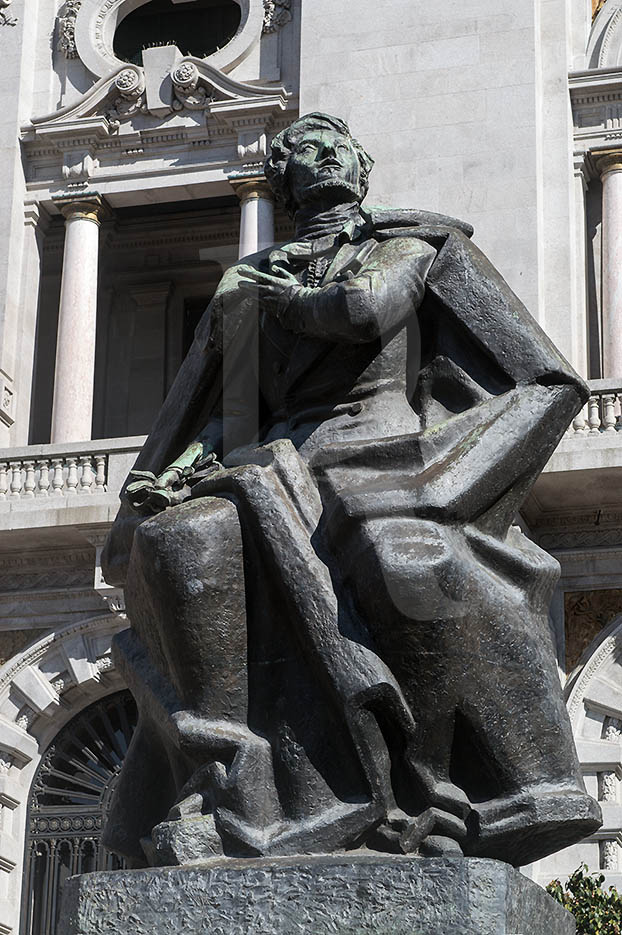 Monumento a Almeida Garrett (Barata Feyo - 1951)