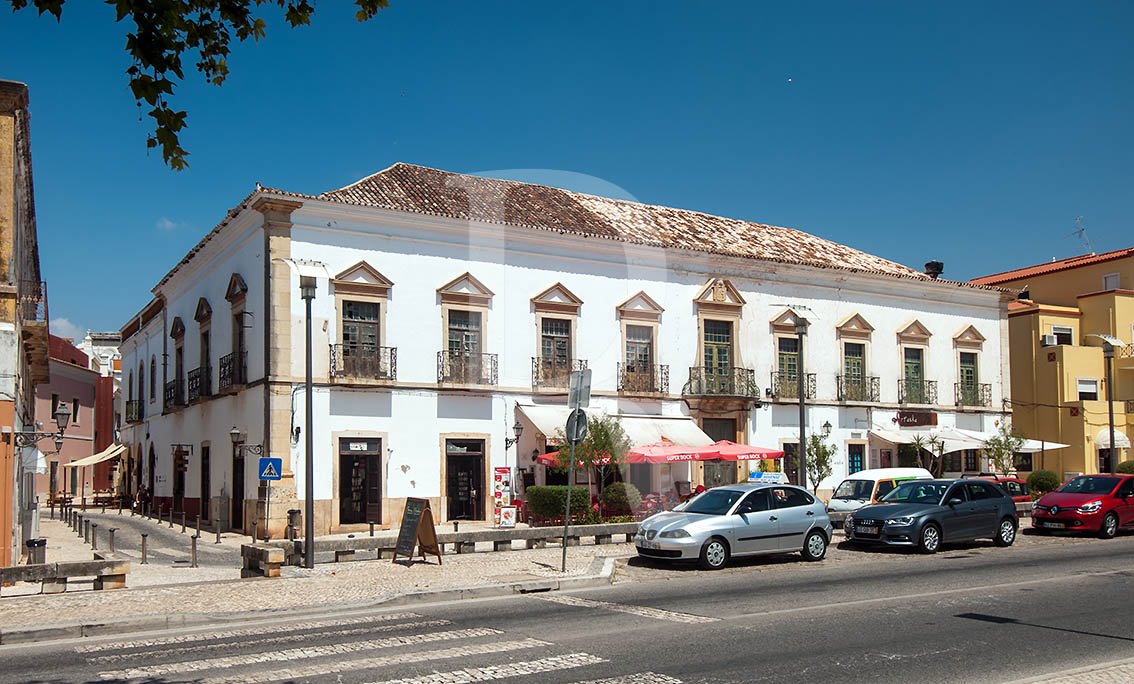 Edifcio das Casas Grandes (Interesse Municipal)