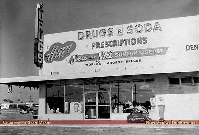 1950s - Honey Hill Pharmacy at NW 2nd Avenue (State Road 7 and US 441) and Honey Hill Road (NW 199th Street)