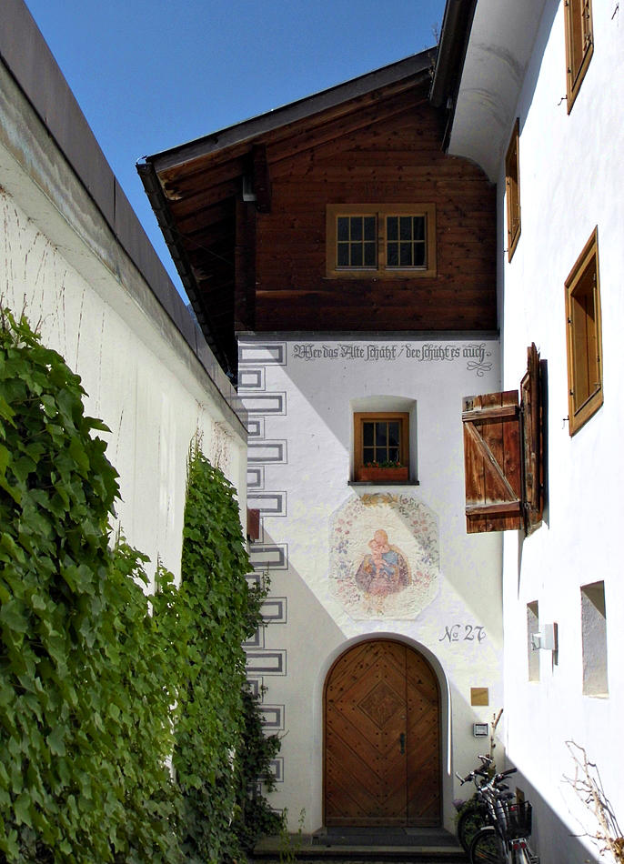 MUSEUM ENTRANCE