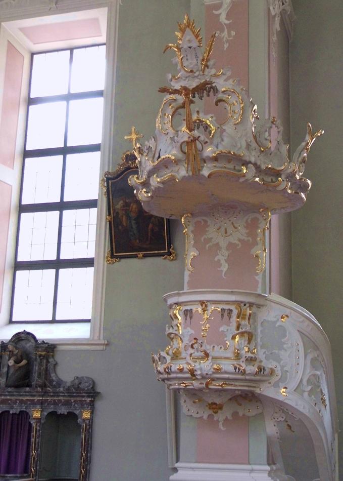 ROCOCO CHURCH PULPIT