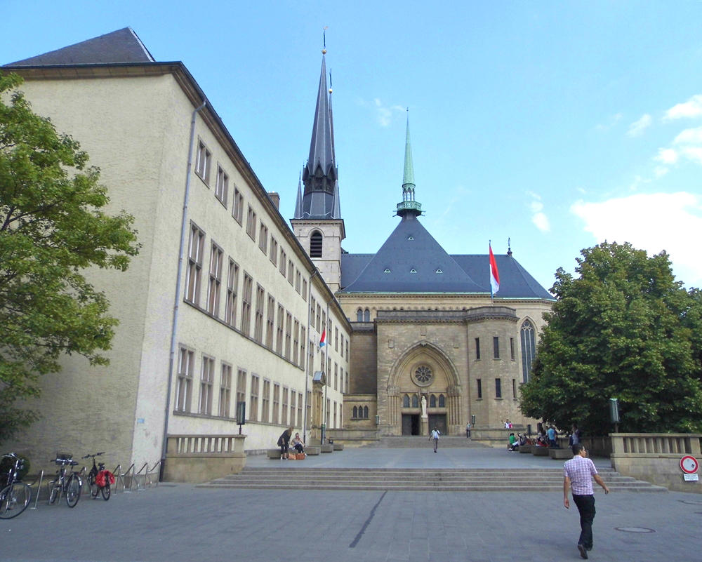 CATHEDRAL NOTRE DAME