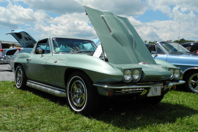 1966 Chevrolet Corvette Sting Ray (N8460)