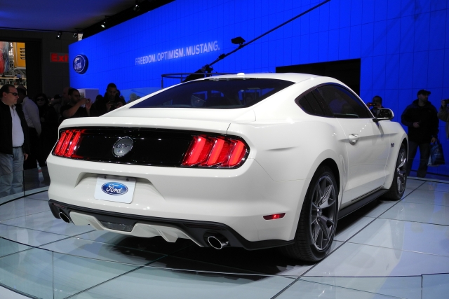 2015 Ford Mustang GT 50th Year Limited Edition (1949)