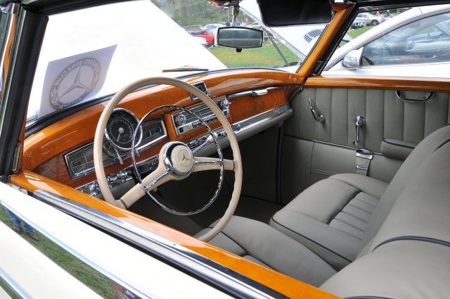 1952 300 S, Deutsche Marque Concours dElegance, Vienna, VA -- May 2014 (6919)