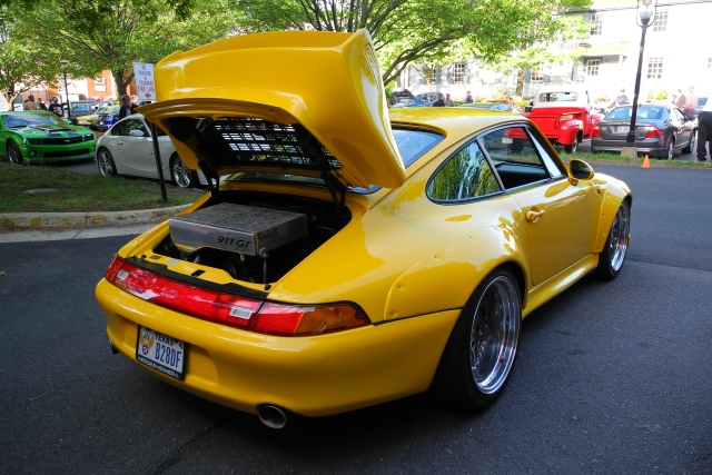 Porsche 911 (2086)