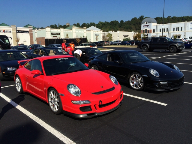 Porsche 911 GT3 and 911 Carrera S (iP5s-0444)