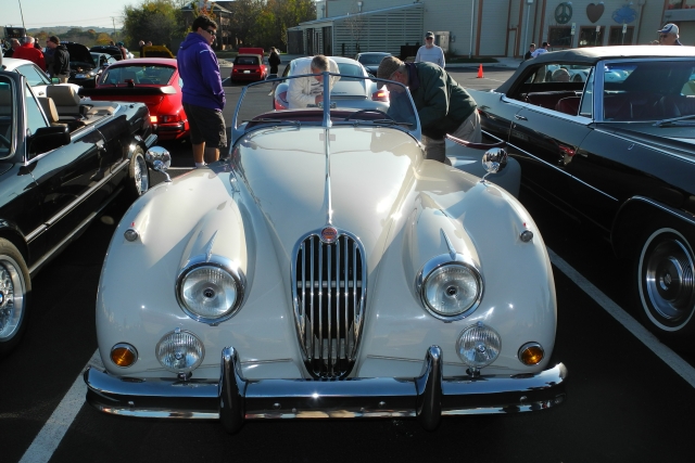 1957 Jaguar XK140 Roadster at Hunt Valley Cars & Coffee in Maryland (4109)