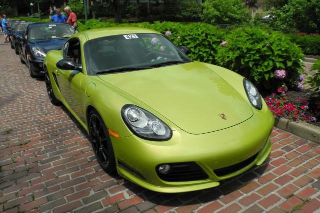 Preparing for Parade of Porsches from West Baden to Paoli and back to French Lick (7177)
