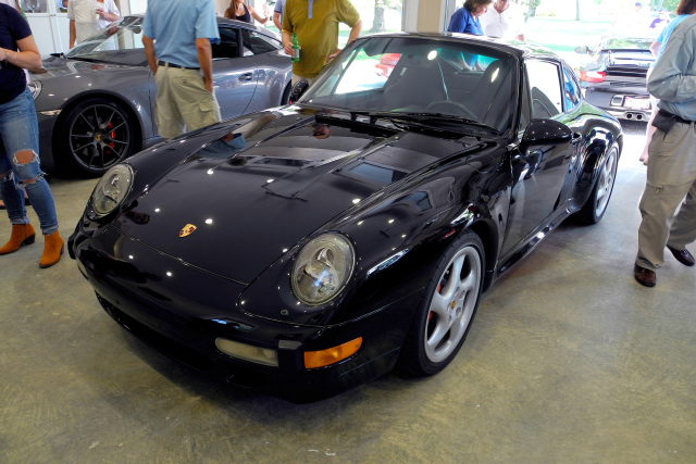 PCA-CHS 2016 Tour No. 7 -- Southern Garage Crawl, Garage No.4 (8499)