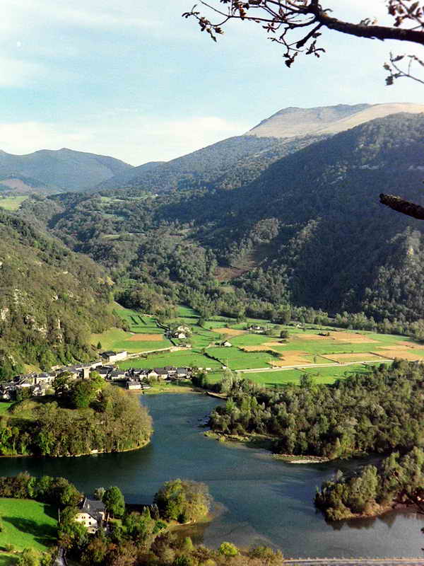 Lac de Castet et le Sesserite
