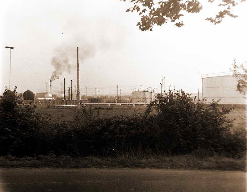 Les premires usines de Lacq dans les annes 50