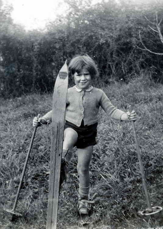 1945-46  Ski  Barges - Le futur champion olympique na que 3 ans 1/2