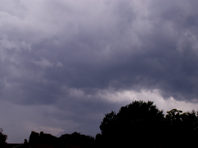 5-23-2015 Approaching Thunderstorm 4