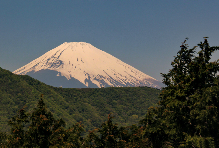  Mt Fuji  from a cable car on the Hakone Ropeway from Togendai to the Ubako Station and then to Owakudani