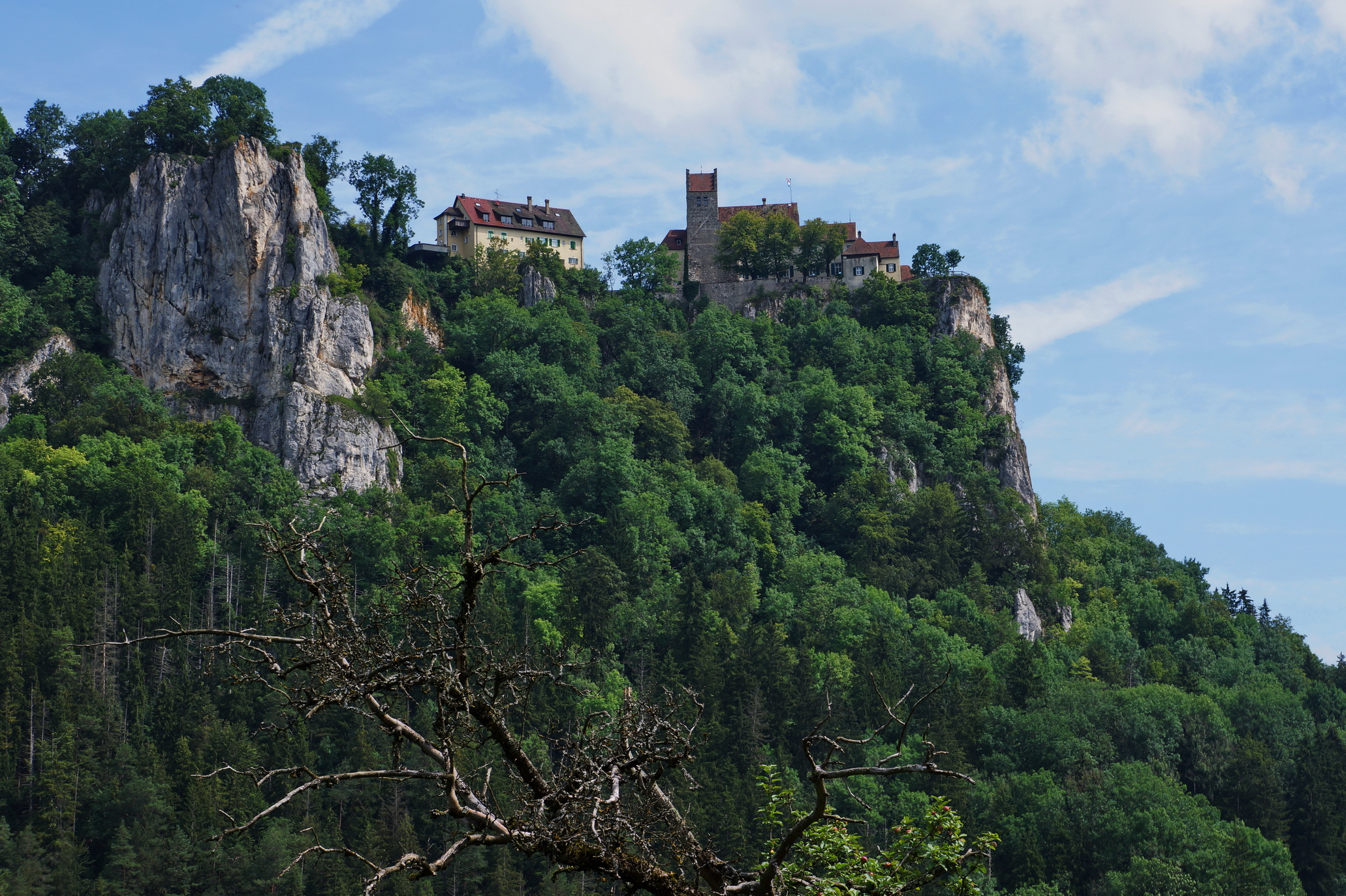 Schloss Werenwag, Hausen