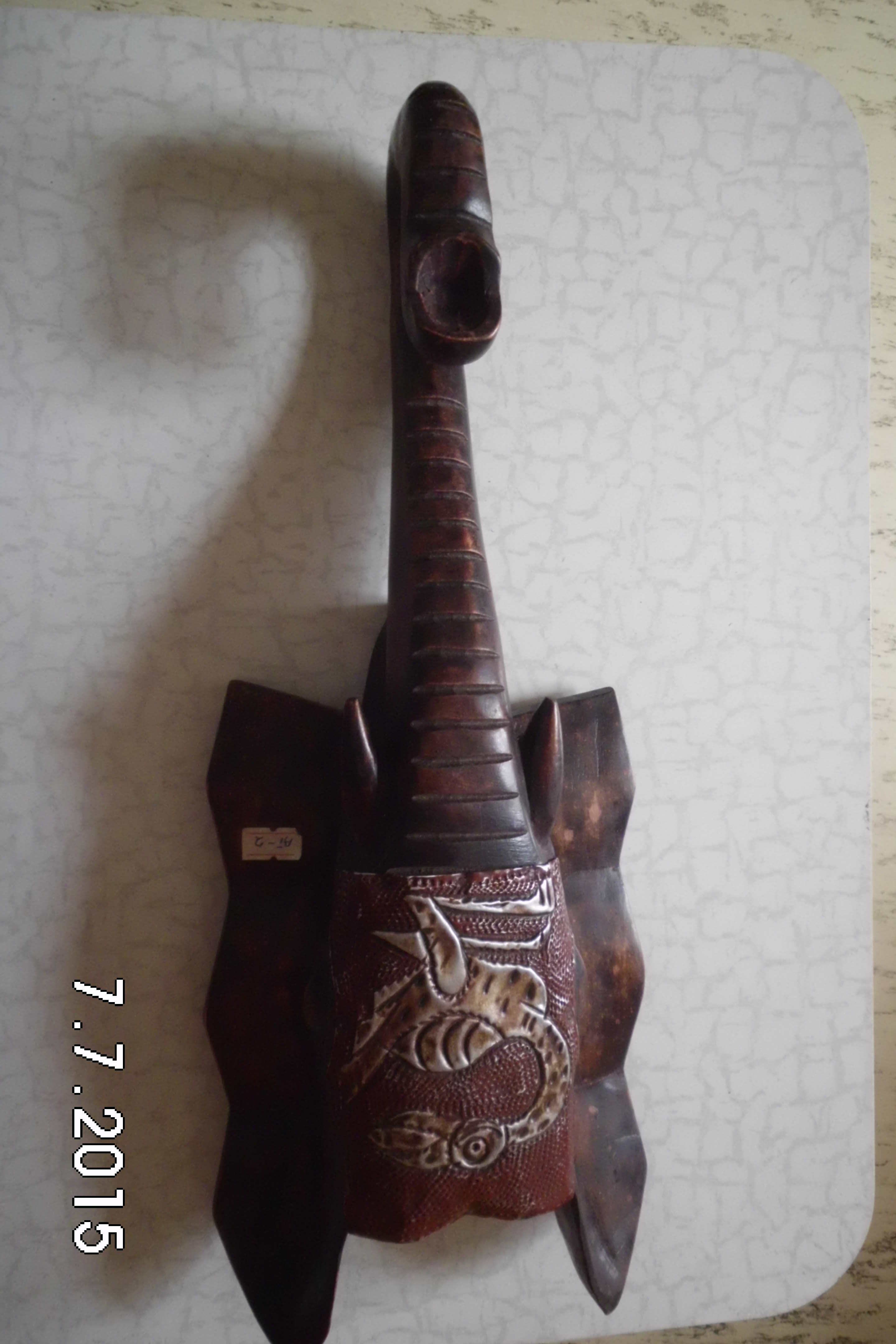 031_Small head mask of an elephant with a trunk, two large ears and two small tusks.JPG