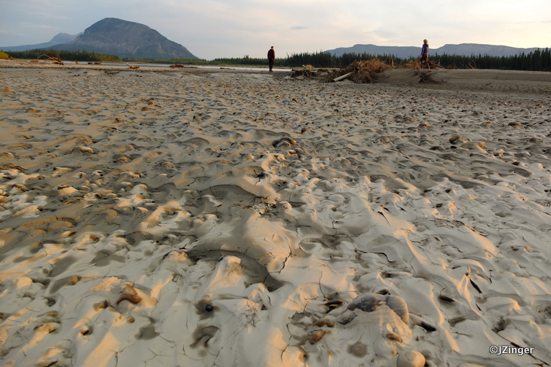Paddling Trip down the  Mackenzie River, North Nahanni Confluence