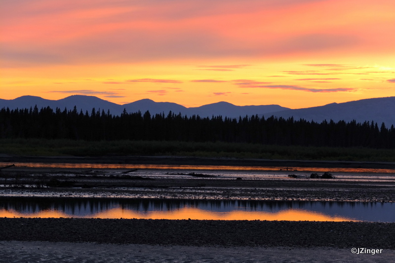 Paddling Trip down the  Mackenzie River, North Nahanni Confluence