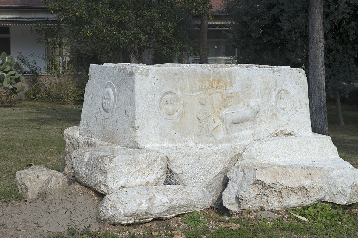 Antalya museum December 2013 4810.jpg