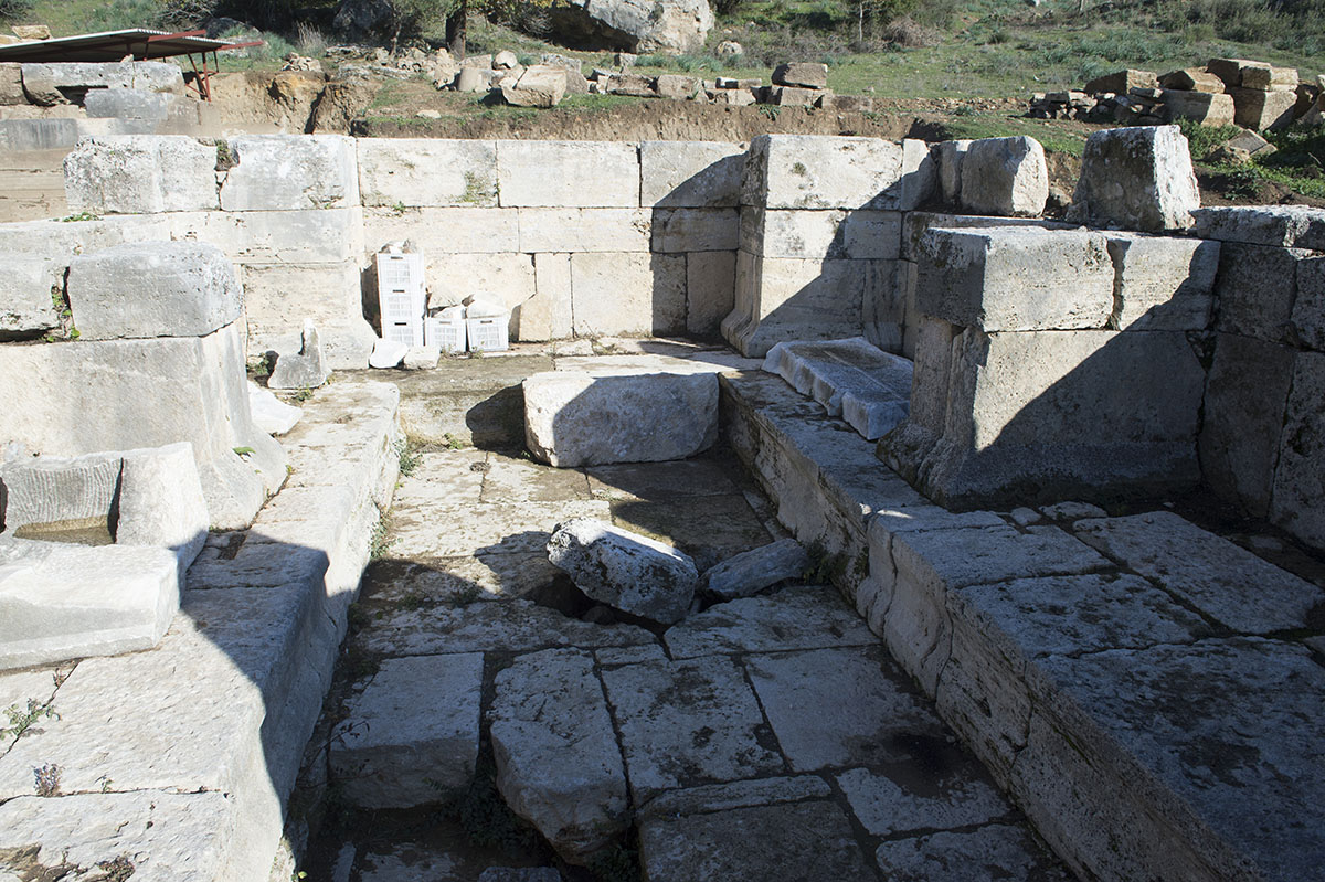 Perge December 2013 3034.jpg