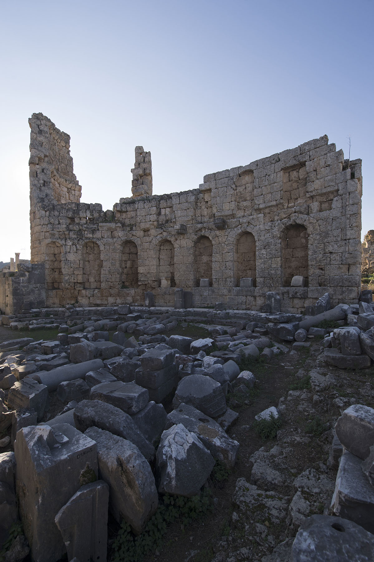 Perge December 2013 3062.jpg