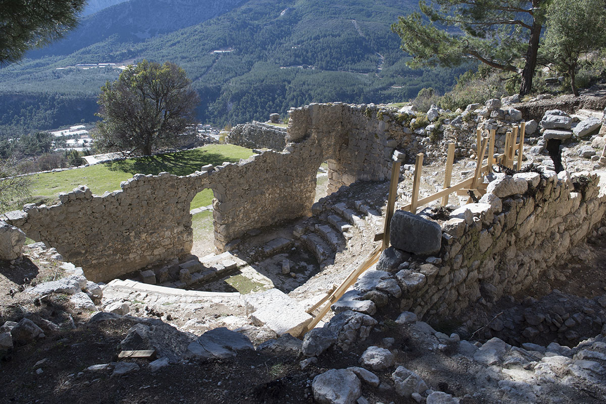 Arykanda Odeon December 2013 3814.jpg