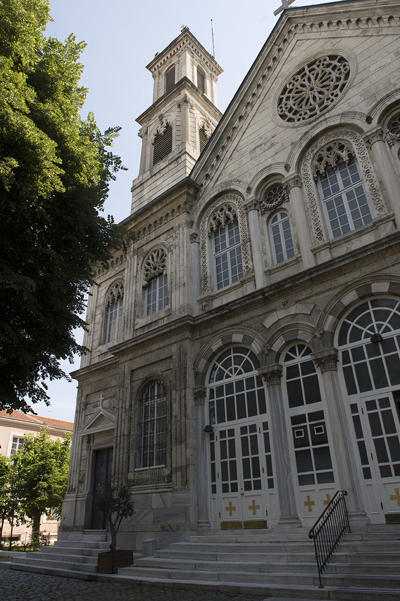 Istanbul Hagia Triada Greek Orthodox Church May 2014 6352.jpg