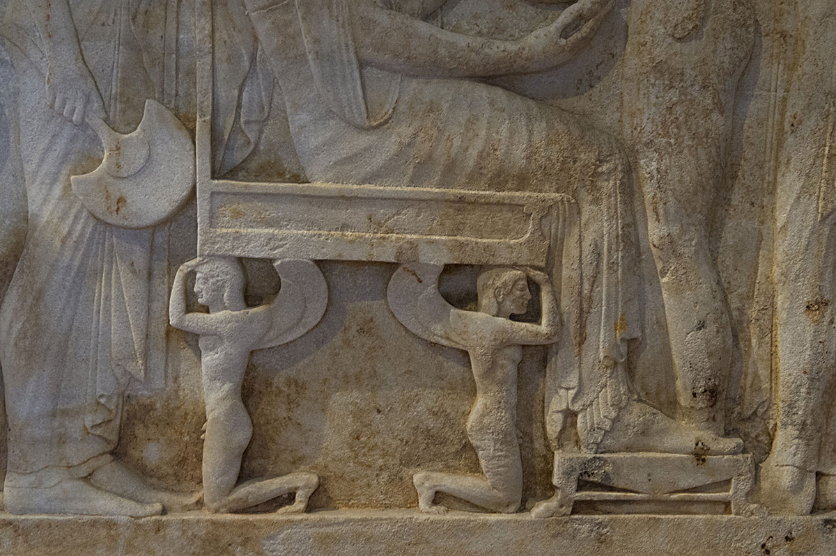 Canakkale Polyxena Sarcophagus Poliksena Lahiti May 2014 7924.jpg