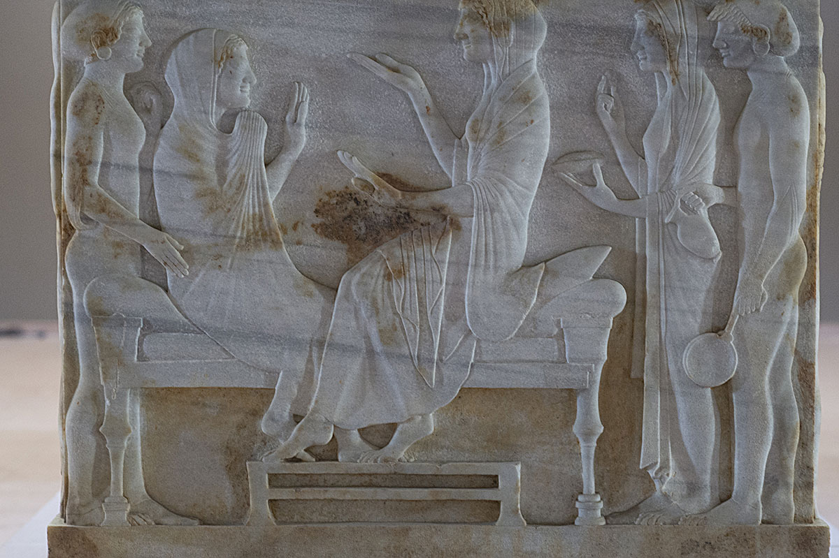 Canakkale Polyxena Sarcophagus Poliksena Lahiti May 2014 8071.jpg