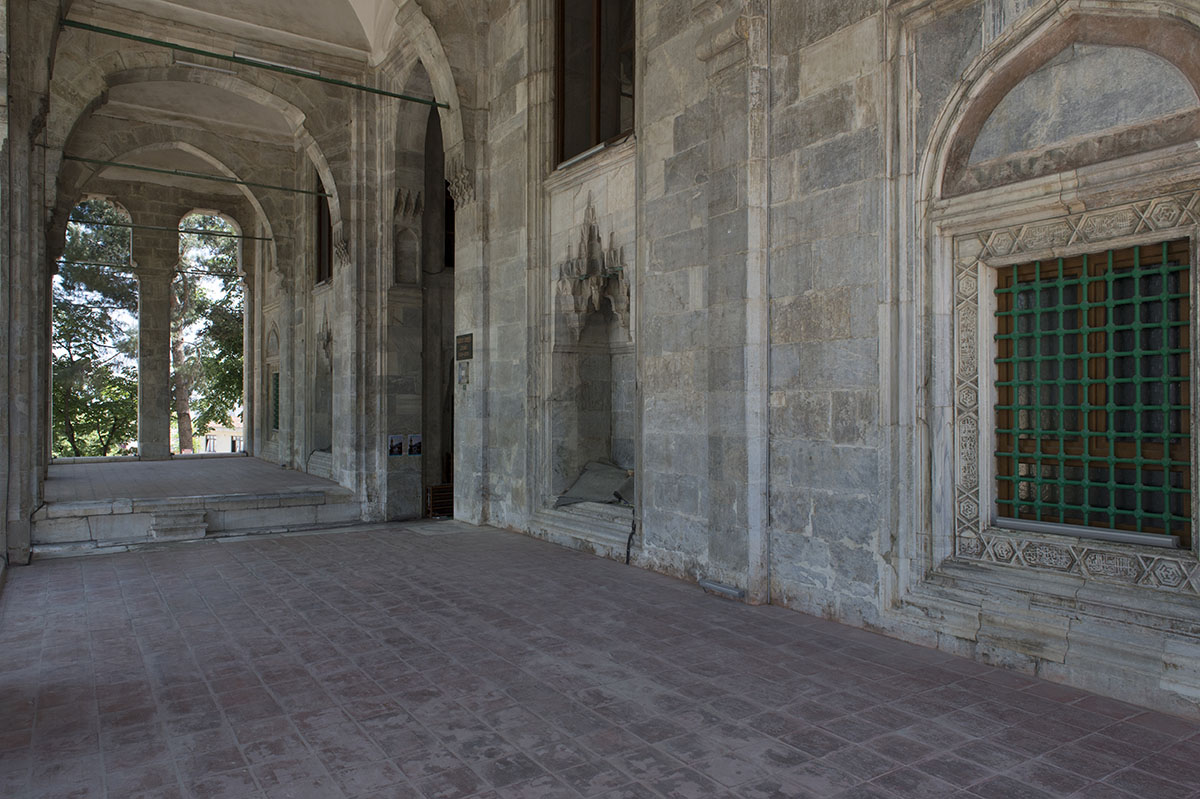 Bursa Yildirim Mosque May 2014 7117.jpg