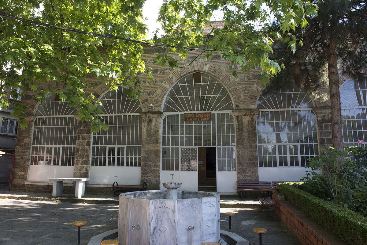 Bursa Ebu Ishak Mosque May 2014 7041.jpg